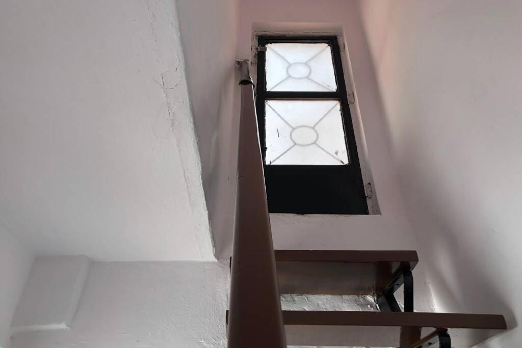 M3 Terrace. Cool Apartment 15 Min Center By Metro Esplugues de Llobregat Dış mekan fotoğraf